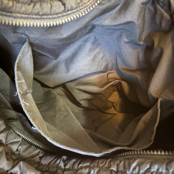 COS Oversized Quilted Bag - Picture 6 of 7